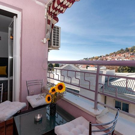 Petar Apartment-City Center, אוהריד מראה חיצוני תמונה